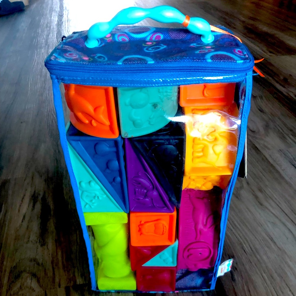 Baby B. Toys squishy stackable building blocks A-Z NWT